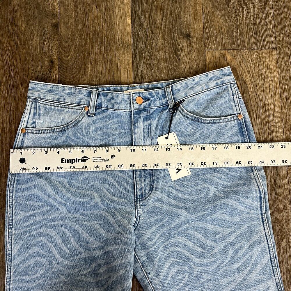 Wrangler Women's 33 Denim Meow Laser Tiger Print Wanderer Flare Jeans Retro Boho - Picture 15 of 17